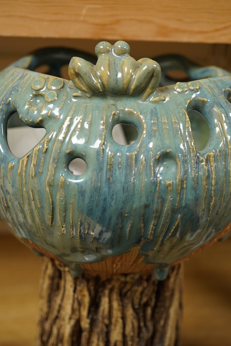 A Norris adjustable smoothing plane, stamped with Norris, London to the brass lever cap, with replacement iron, owner’s name lightly stamped to both sides of the handle, the front infill with a screw inserted down throug